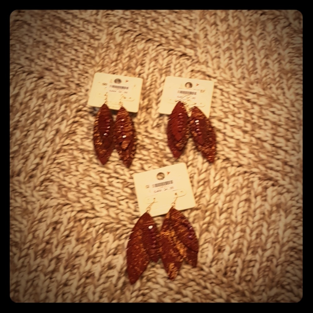 Earrinsg